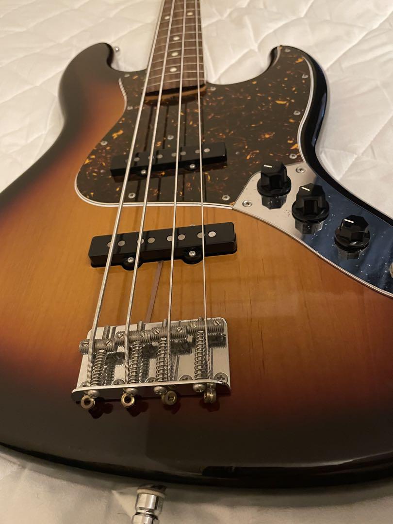 Fender Japan JB62-US ベース