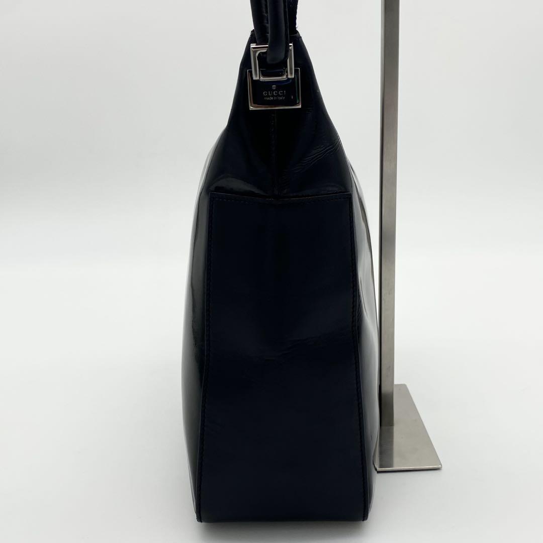 GUCCI グッチ ワンショルダー ハーフムーン プレート シルバー