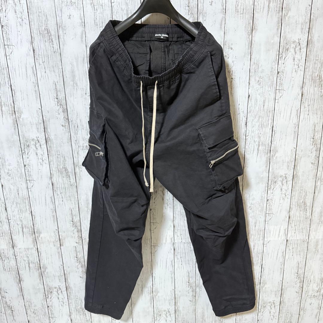 DankeSchon ダンケシェーン　カーゴパンツ　ブラック