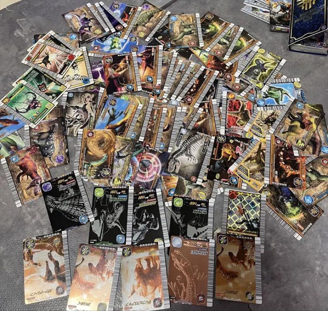 古代王者恐竜キング　カード　セット　限定カード　超わざカード　まとめ売り　85枚