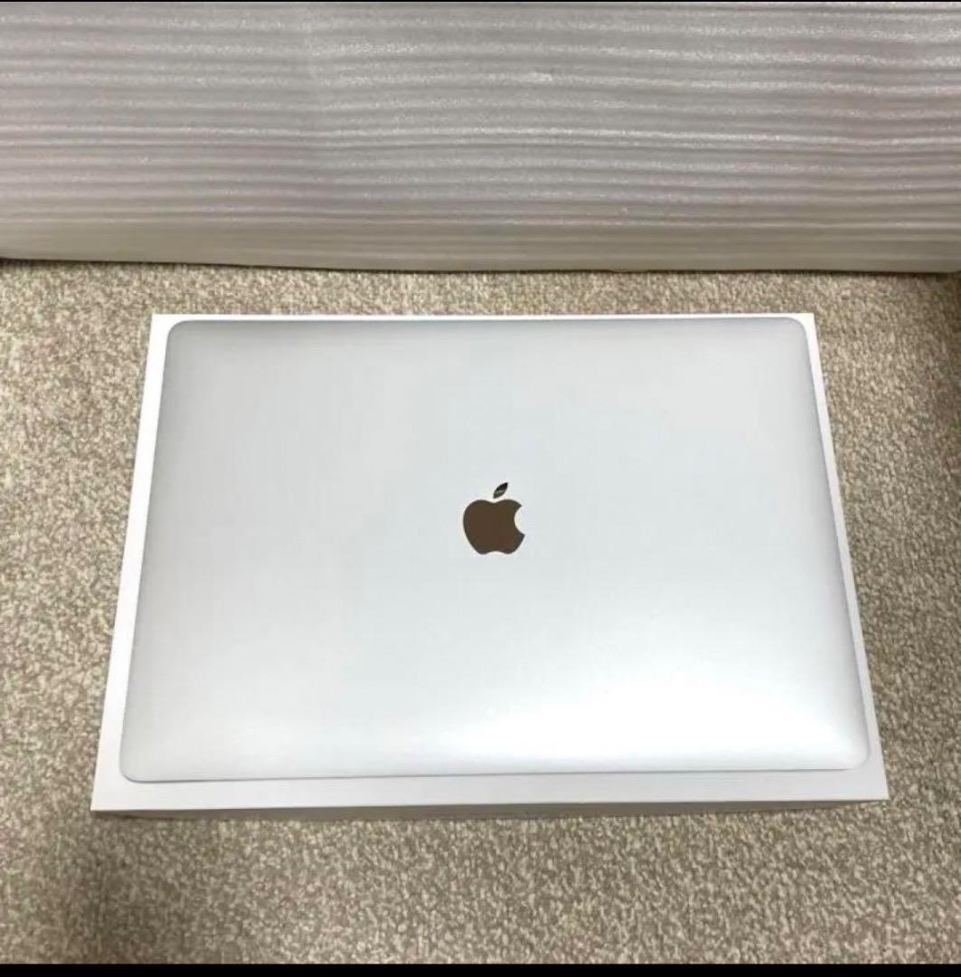 MacBook Pro 2019 15インチ　i9/vega/32GB/1TB