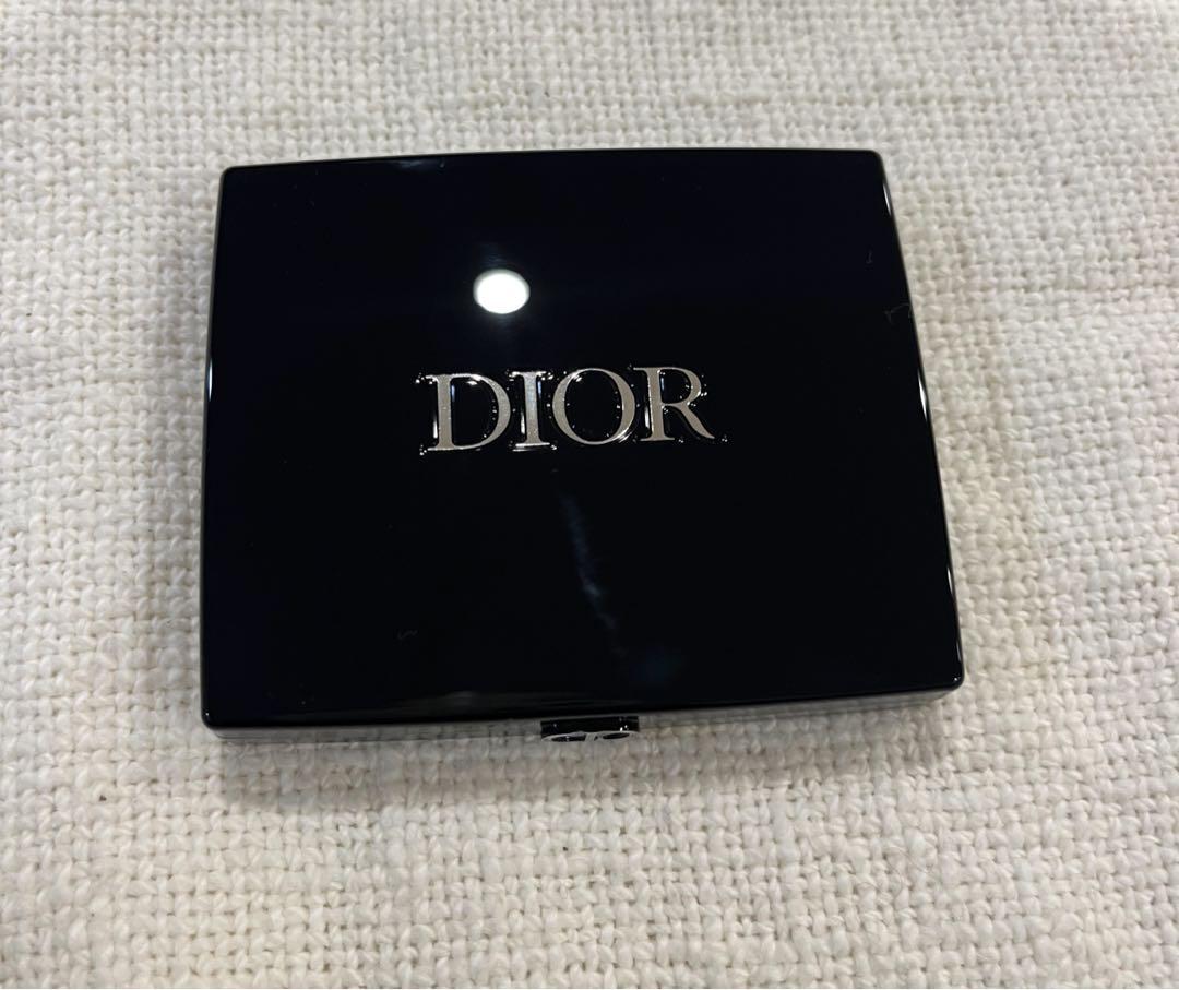 Dior アイシャドウサンククルールクチュール879