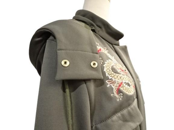 【美品】VIVIENNE TAMヴィヴィアンタムドラゴン刺繍コート　カーキ