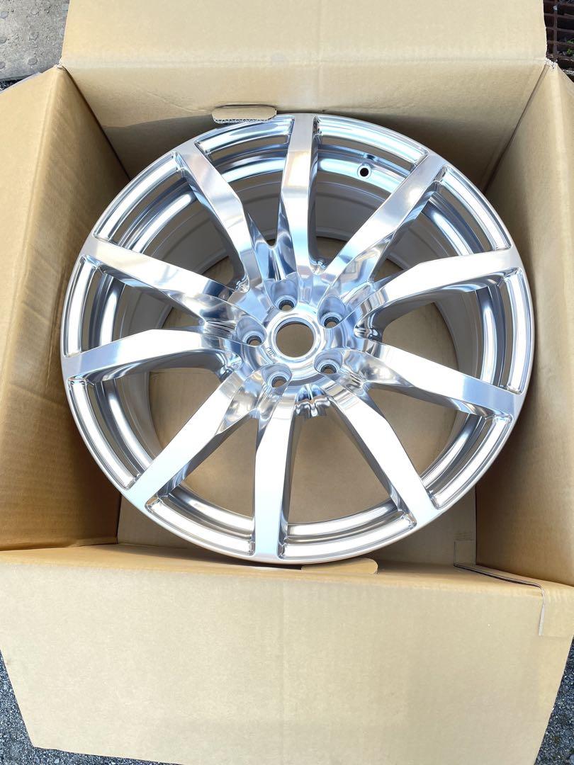 GT-R R35 中期純正ホイール　10.5J 4本通し