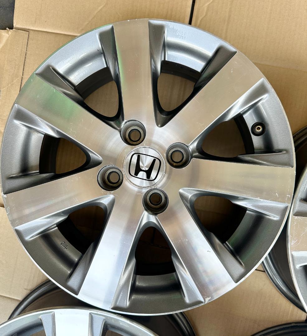 え*い様 ホンダ　フリード　純正アルミホイール 15×5 1/2J+50　PCD