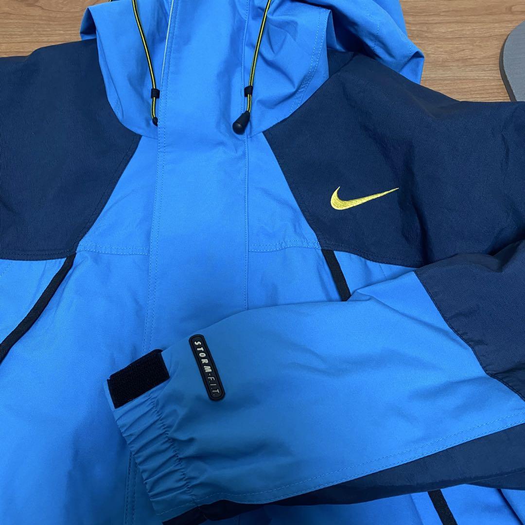 ❤ Nike