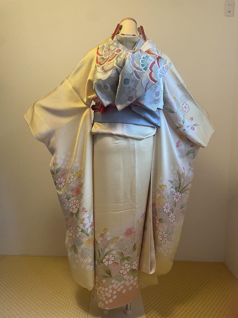 美品 クリーム色の振袖 袋帯セット 正絹