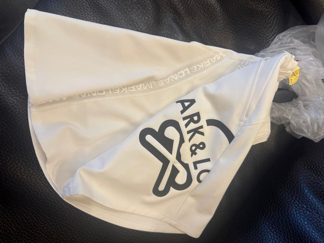 MARK & LONA ホワイト フレアスカート