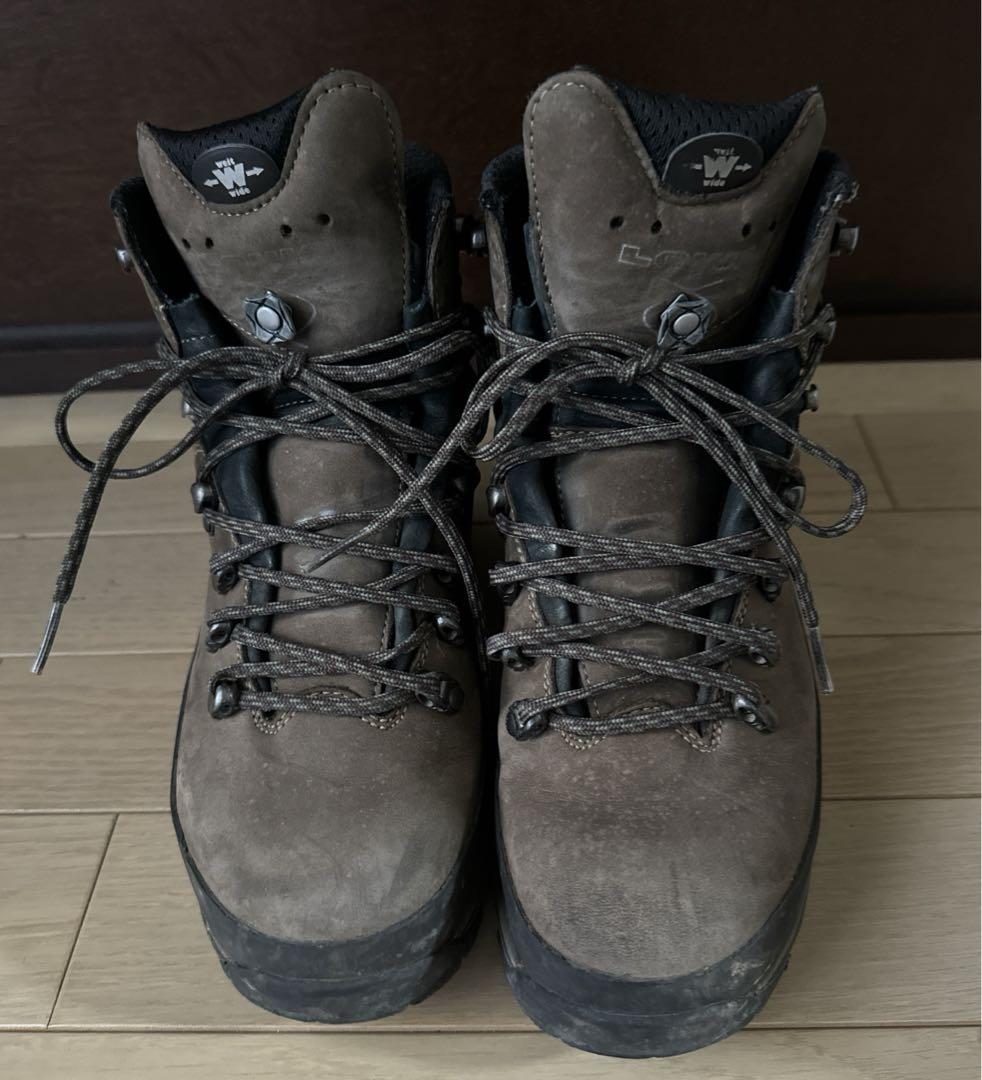 登山靴 ハイカット lowaワイド24.5センチ