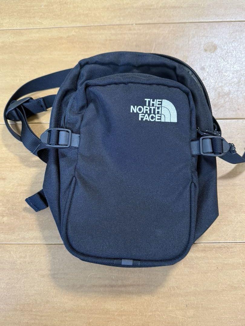 ボルダーミニショルダー バッグ　The North Face