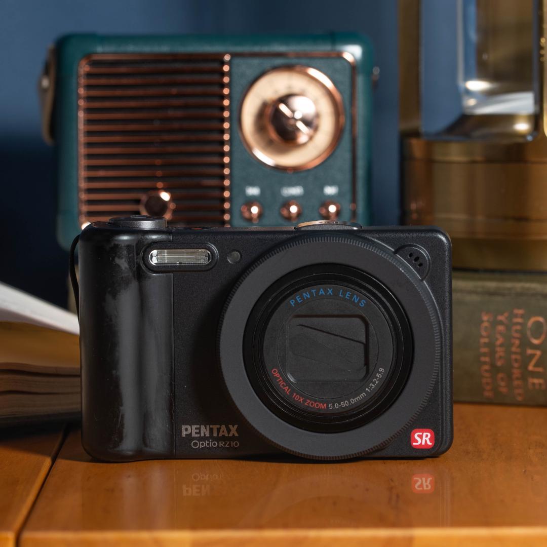 【可愛いすぎるコンデジ】PENTAX optio RZ10 ブラック 可愛いすぎるコンデジ】PENTAX optio RZ10 ブラック