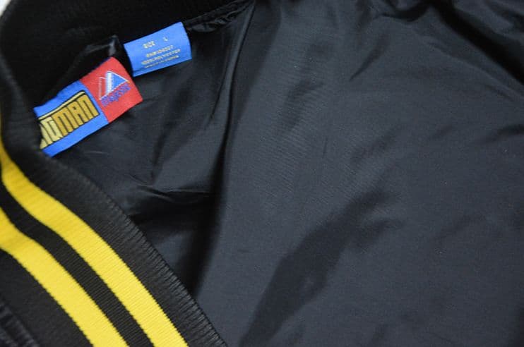 高級感マジェスティック NBA ボストン セルティックス L ジャケット