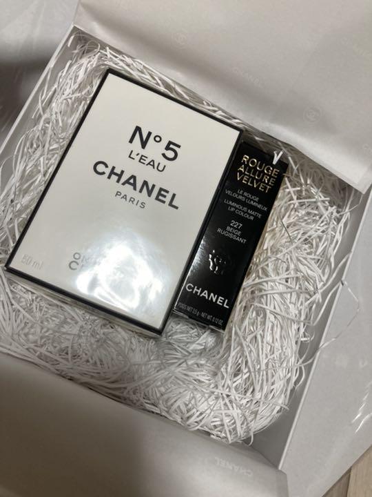 CHANEL ギフトBOX