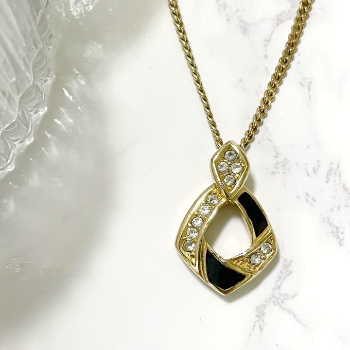 100%新品 Christian ストーン ブラック ネックレス 1IU7i-m24444853480 Dior ゴールド 新品2022