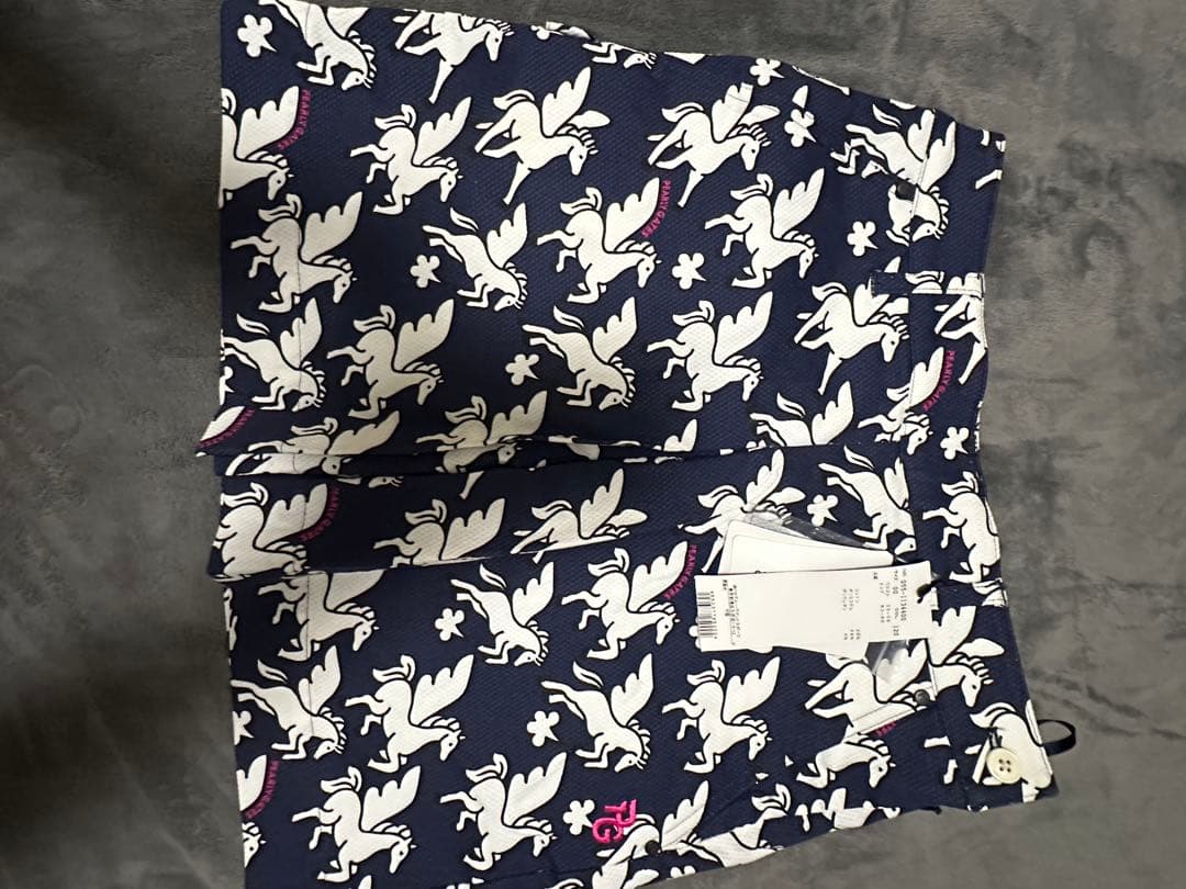 パーリーゲイツ ユニコーン柄スカート - メルカリ