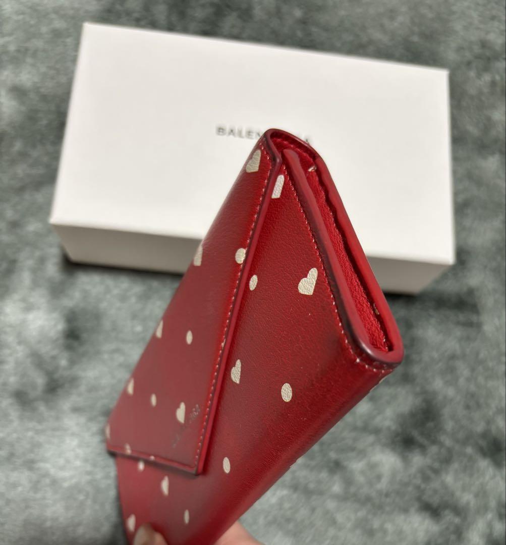 balenciaga 長財布　ハート【バレンタイン限定】