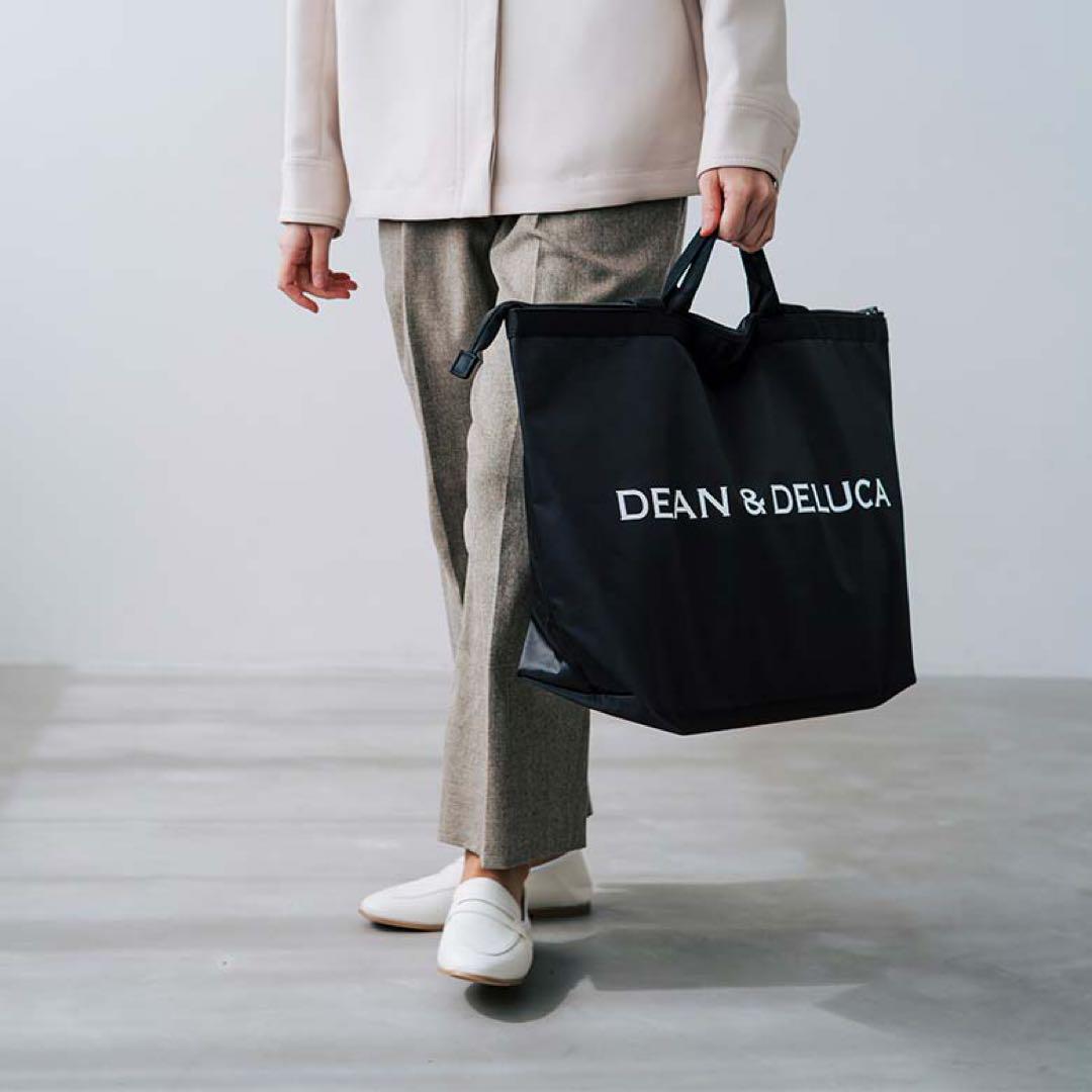 DEAN&DELUCAトラベルバッグ 再生ナイロン　ブラック　2025
