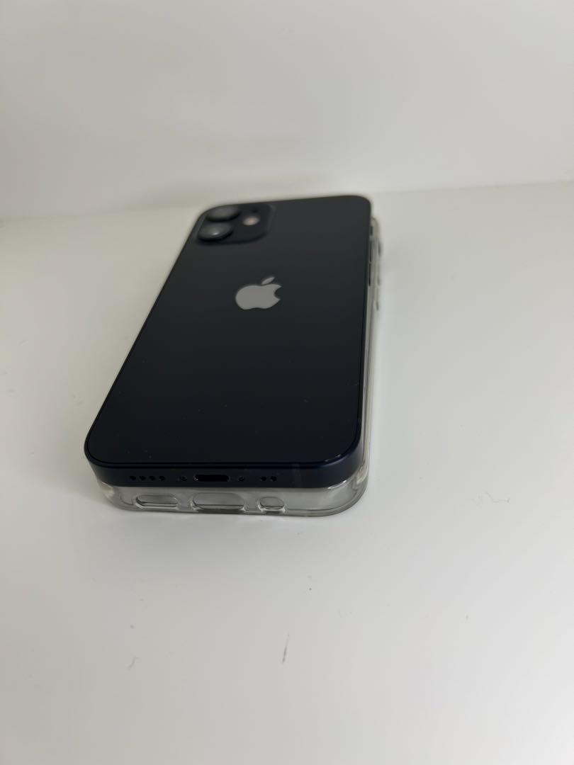 Apple iPhone 12 mini 本体