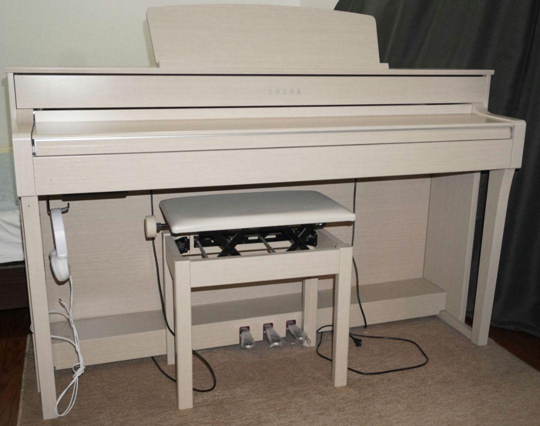【保証期間内】Clavinova YAMAHA CLP-645WA　防音マット付