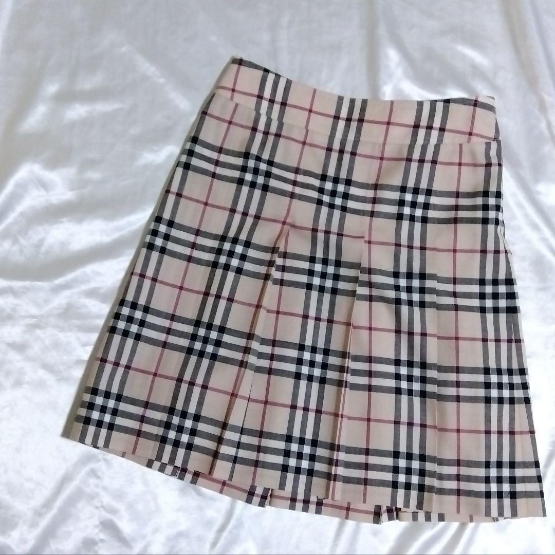 【新品タグ付】ＢURBERRY　LONDON　バーバリー　ひざ丈スカート　40