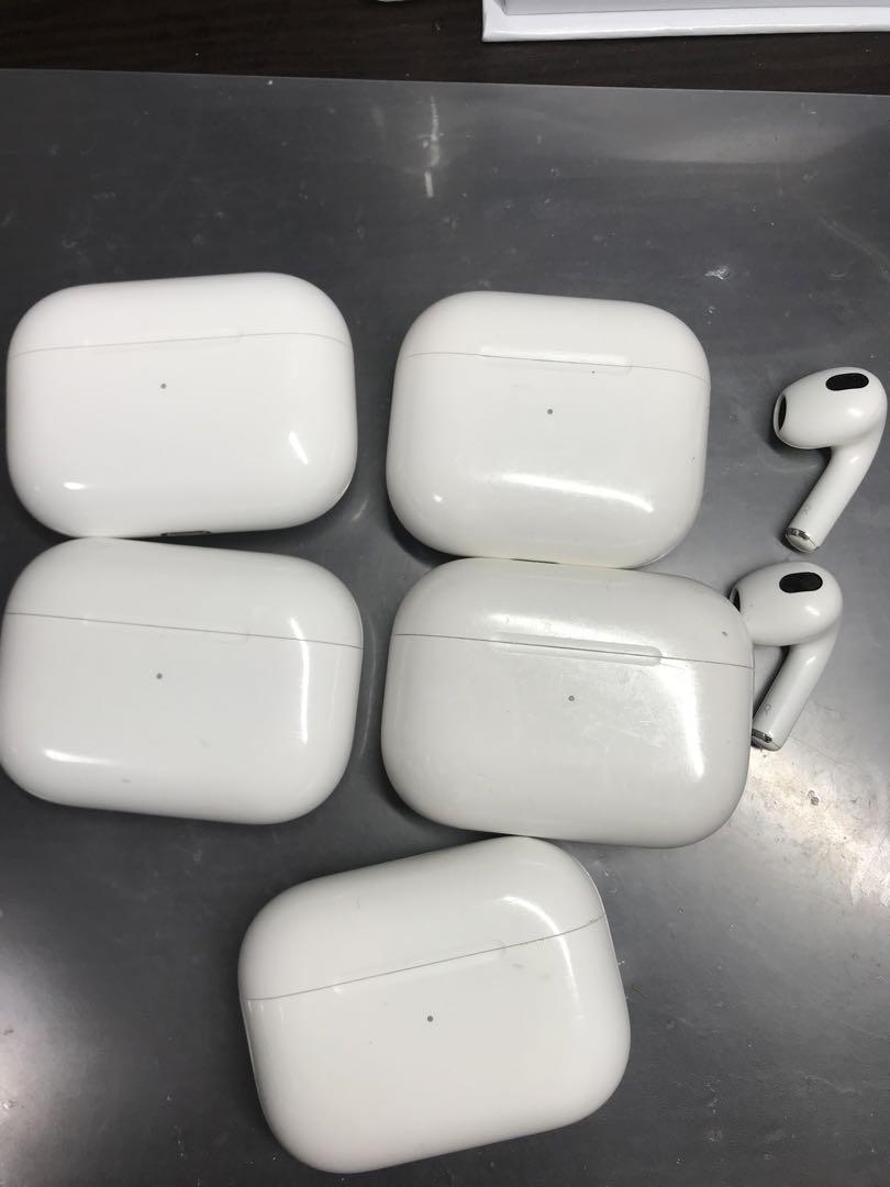 初代AirPods Pro ジャンク品(充電ケース) 充電ケース：airpod Pro 第一世代 ジャンク最高 の
