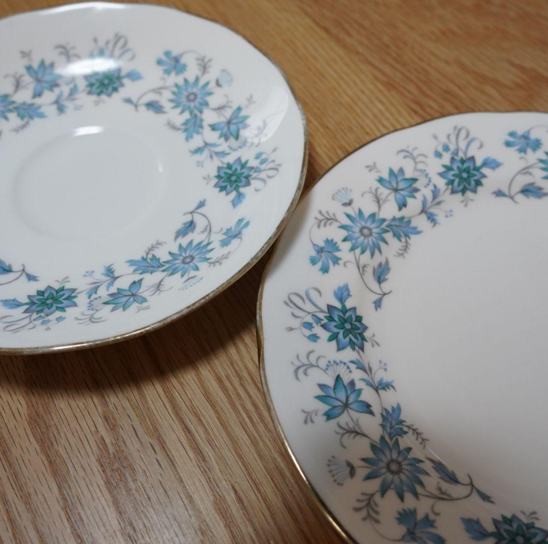 Colclough カップ&ソーサー&プレートトリオ 【国内在庫】 3300円引き