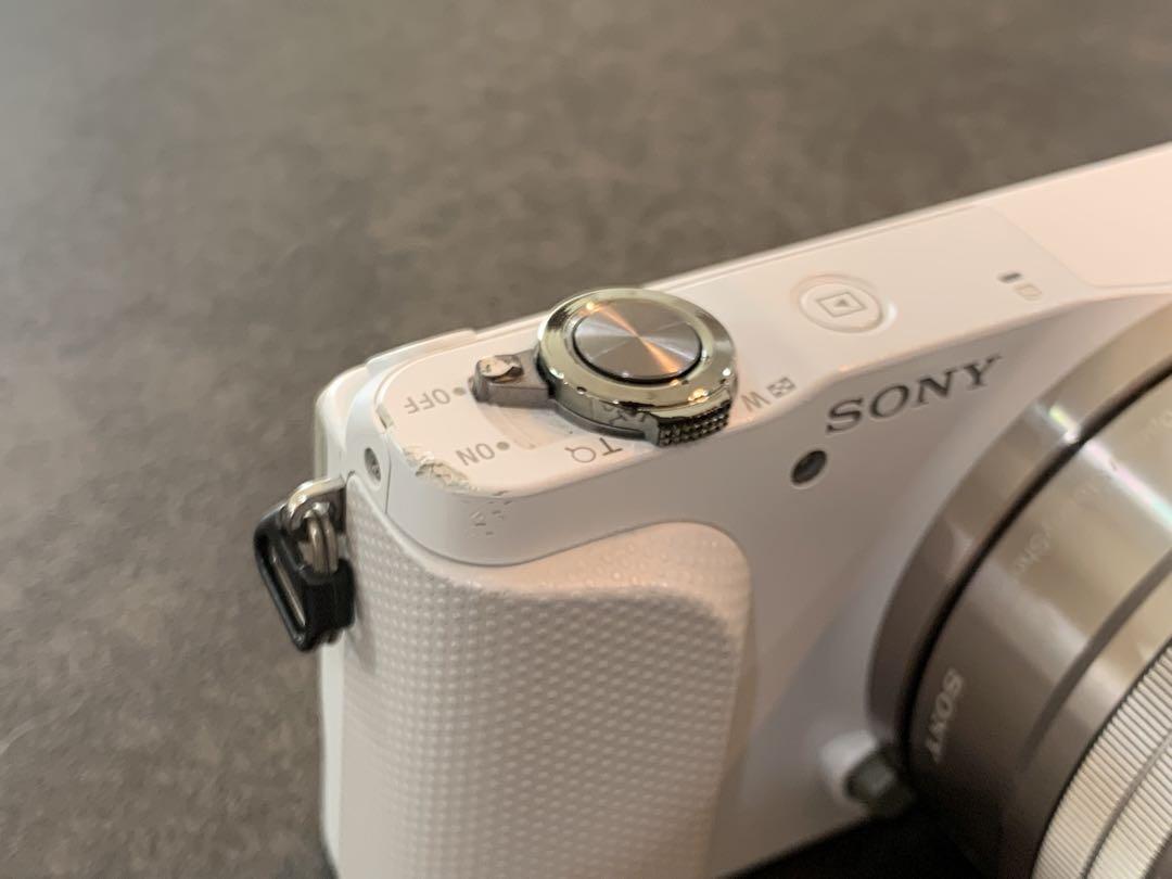 Sony ミラーレスカメラα（NEX-3N）+SELP1650レンズ デジタルカメラ