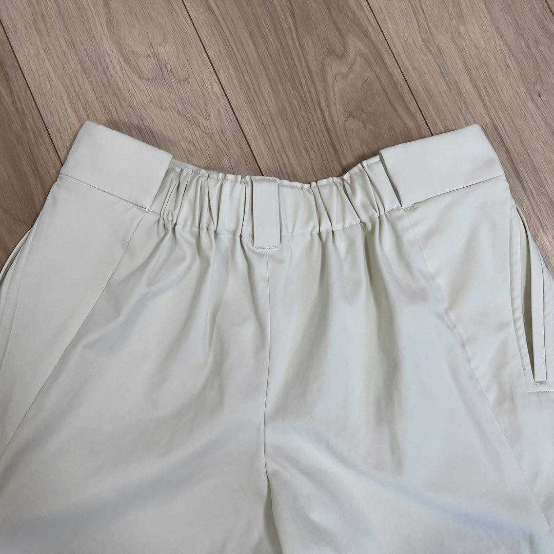 イッセイミヤケ　ショートパンツ