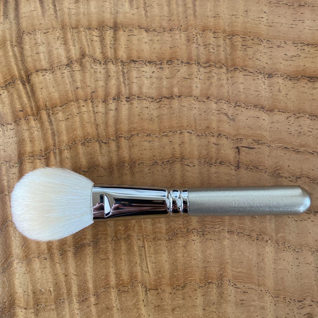 あなたはどっち派？THREE・白鳳堂・Ancci brushのメイクブラシを