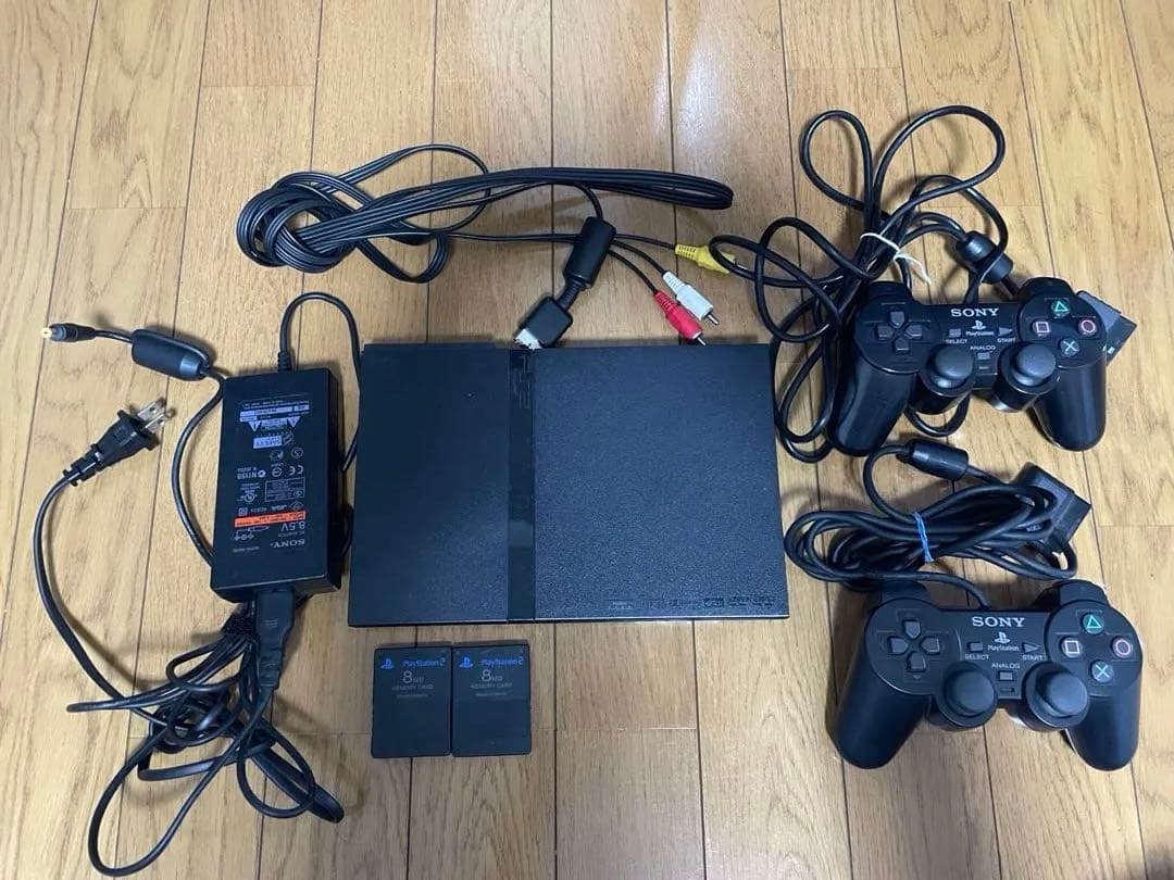PS2 SCPH-70000 メモリーカード2枚 コントローラー2個セット