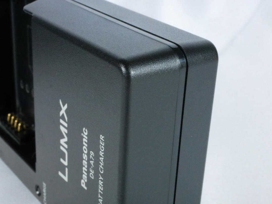 LUMIX DMC-GH2（レンズ・純正チャージャー・バッテリ２つ）値引可
