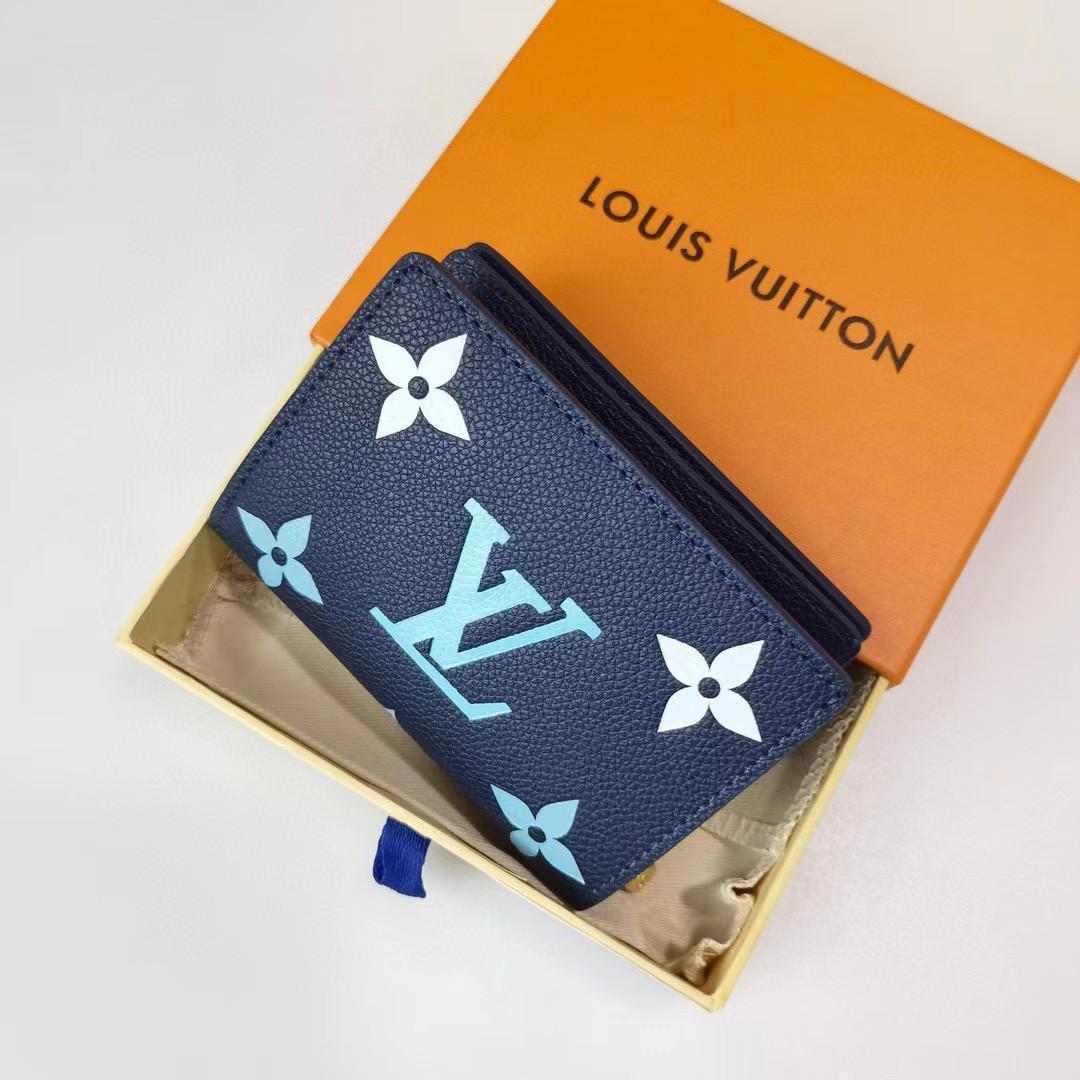 LOUIS VUITTON 二つ折り財布 ネイビー LOUIS VUITTON 二つ折り財布 ネイビー - メルカリ