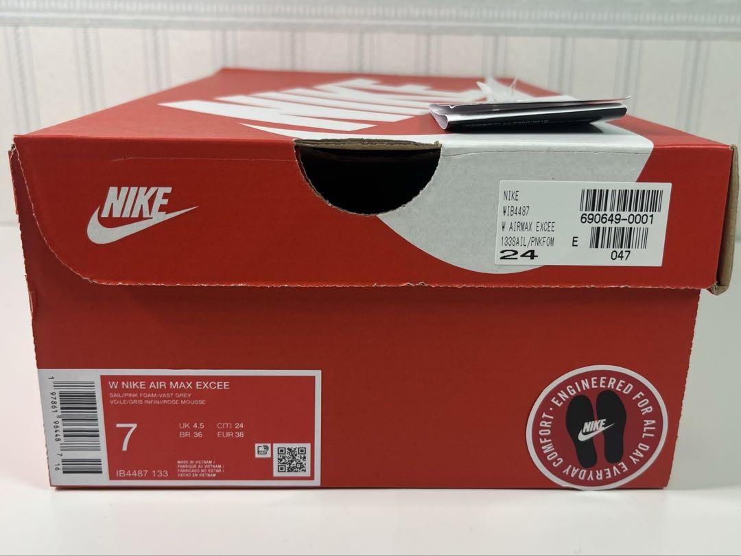 NIKE ナイWAIRMAXEXCEE エアマックスエクシー 24㎝