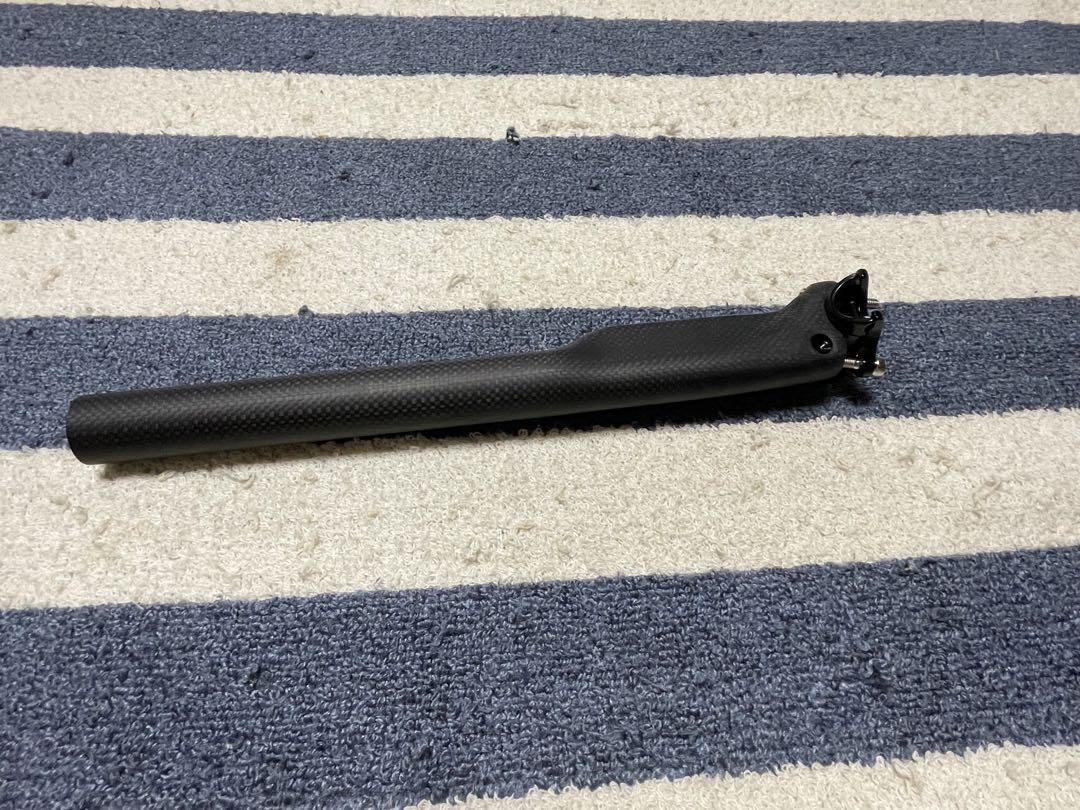 1620円 驚きの値段 カーボンエアロシートポスト 31.6mm