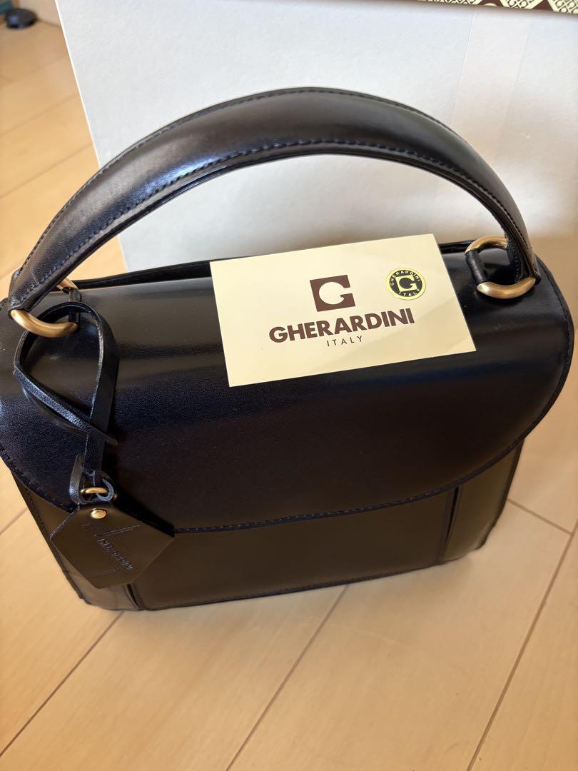 GHERARDINI ブラック レザーハンドバッグ