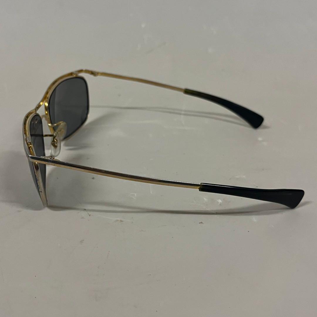 Ray-Ban