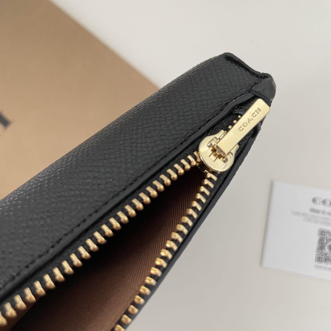 COACH コーチ　スマホケース　ショルダーバッグ　財布　ブラック　黒色