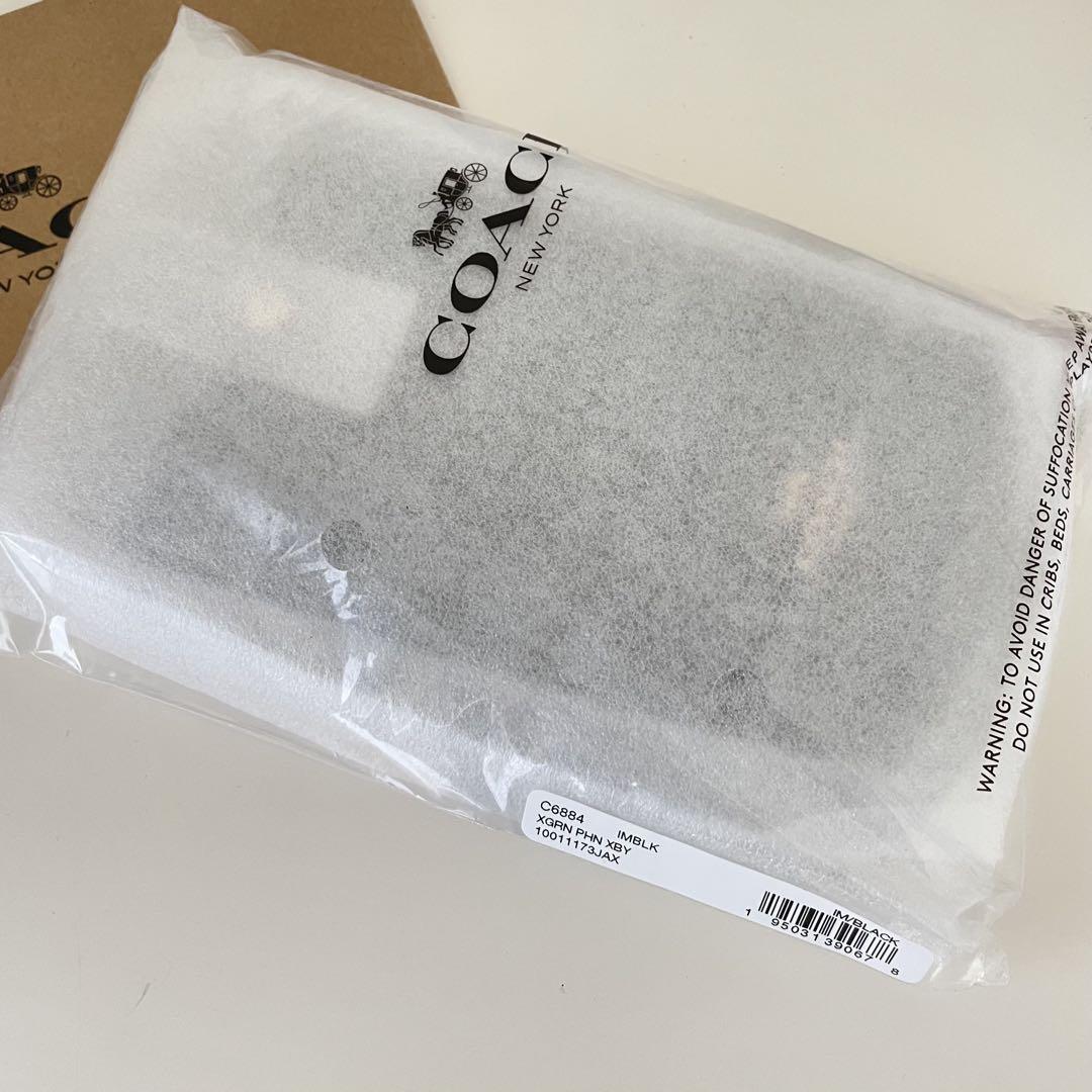 COACH コーチ　スマホケース　ショルダーバッグ　財布　ブラック　黒色