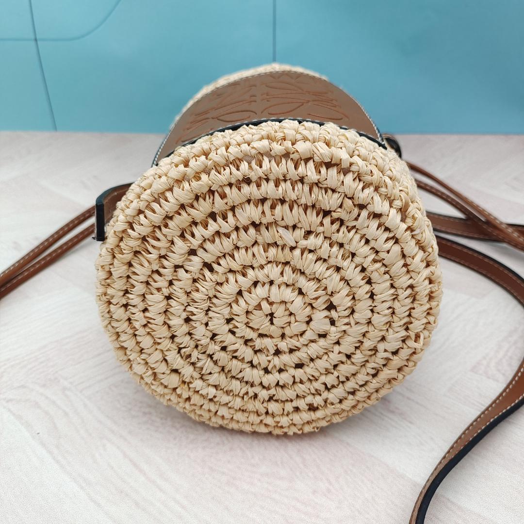 LOEWE かごバッグ ストローとレザー LOEWE ストロー かごバッグ
