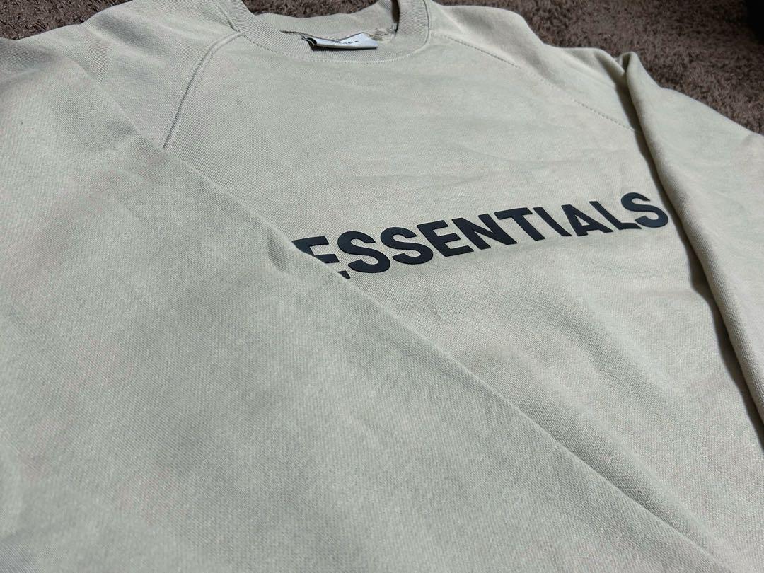 ESSENTIALSトレーナー　Mサイズ