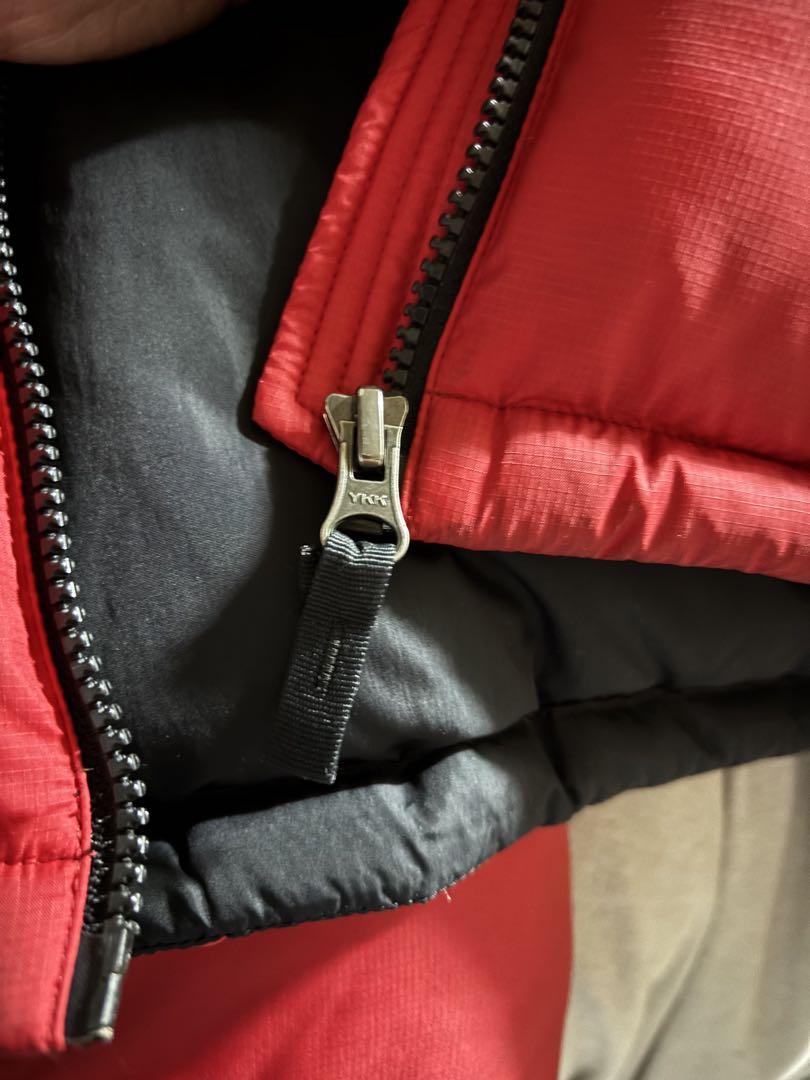 THE NORTH FACE ダウンジャケット レッド/ブラック　ヌプシ　ノース