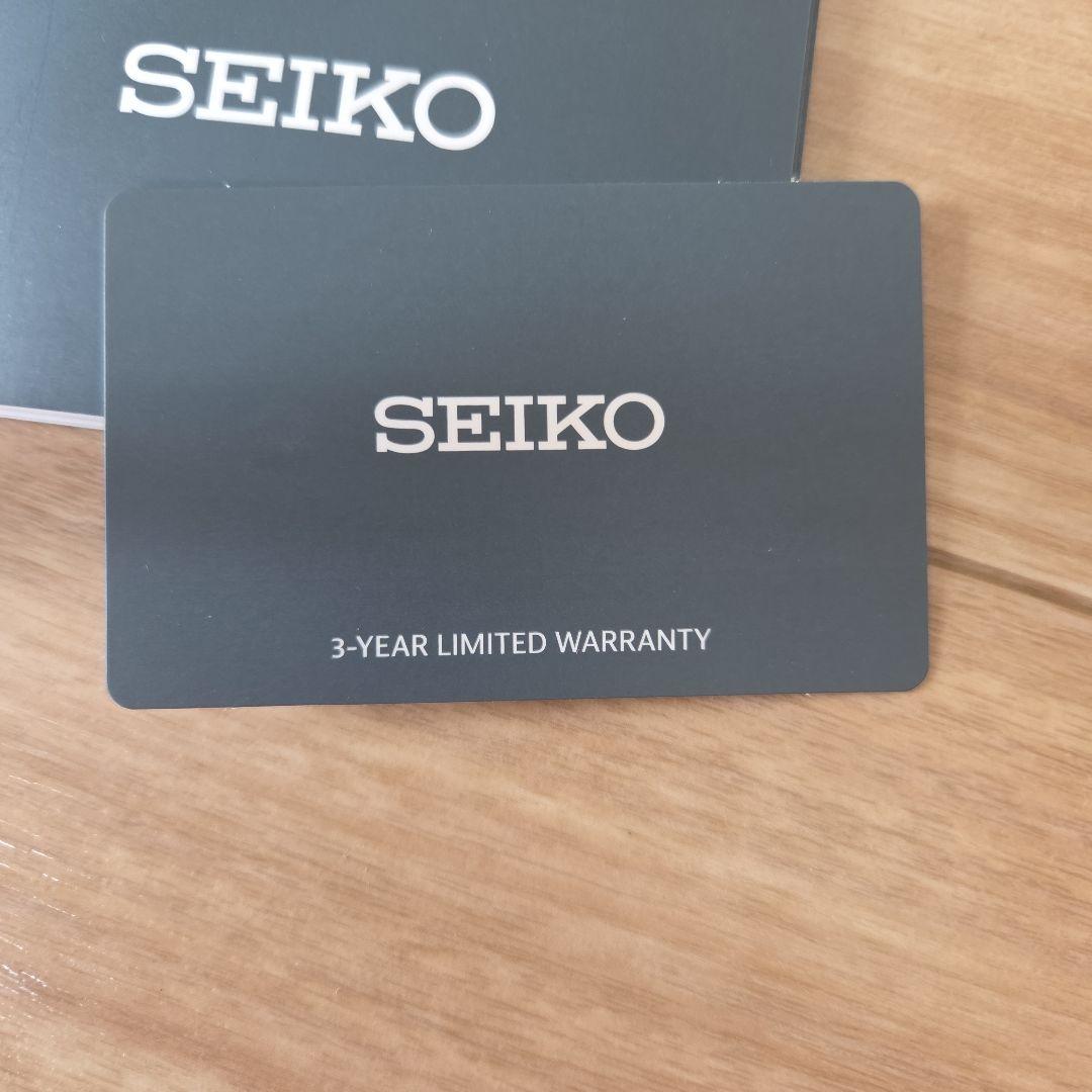 PEANUTS誕生75周年記念SEIKO LUKIAコラボモデル スヌーピー