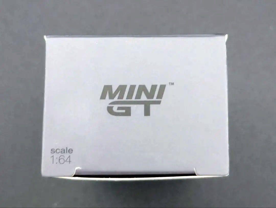 ミニカー MINI GT NissanGT-R NismoGT3 2018 Testcar