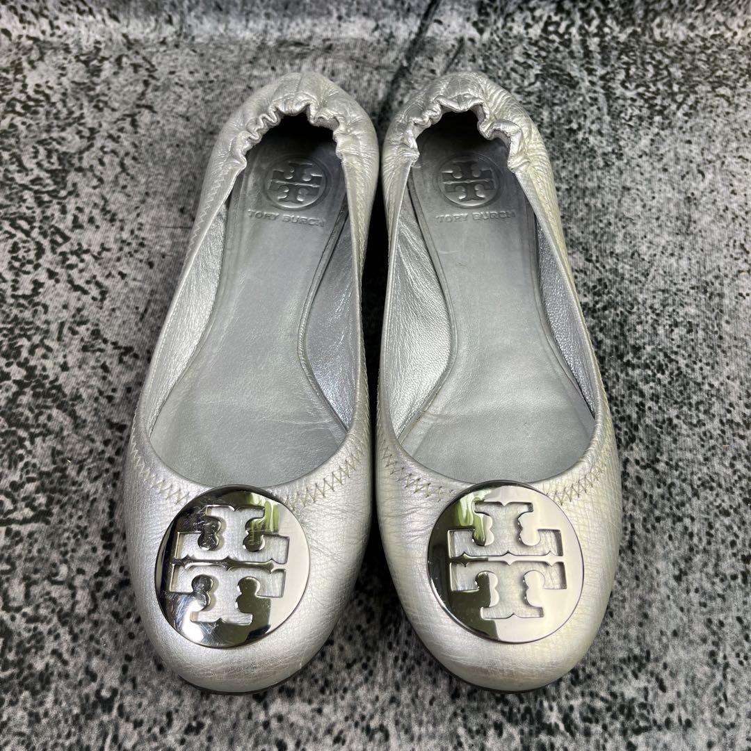 トリーバーチ フラットパンプス シルバー 732
