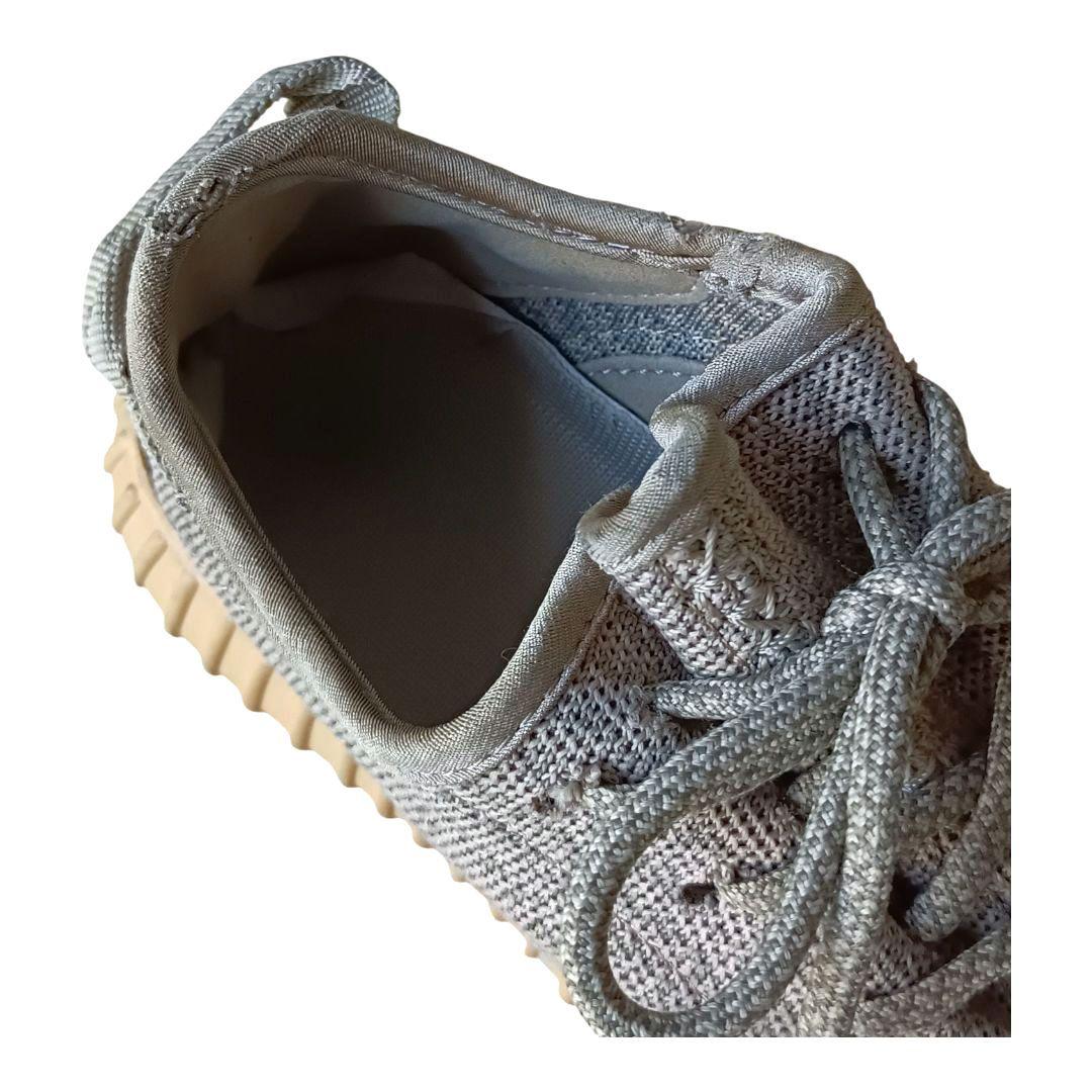 ❤adidas by KANYE WESTイージーブースト スニーカー　23.5