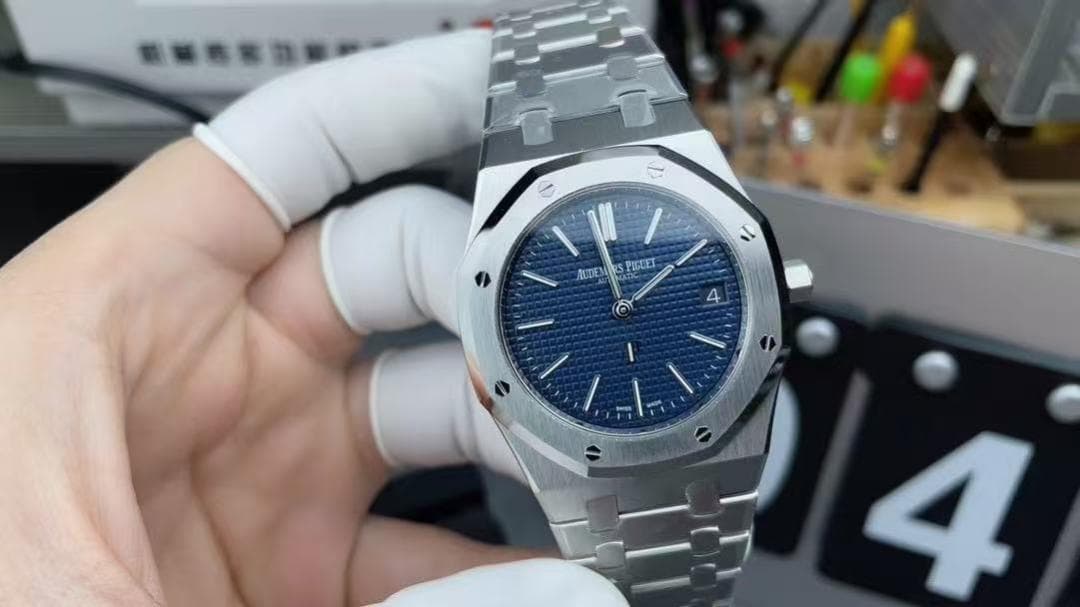 AUDEMARS PIGUET 男用オーデマ ピゲ美品 の腕時計9aI8
