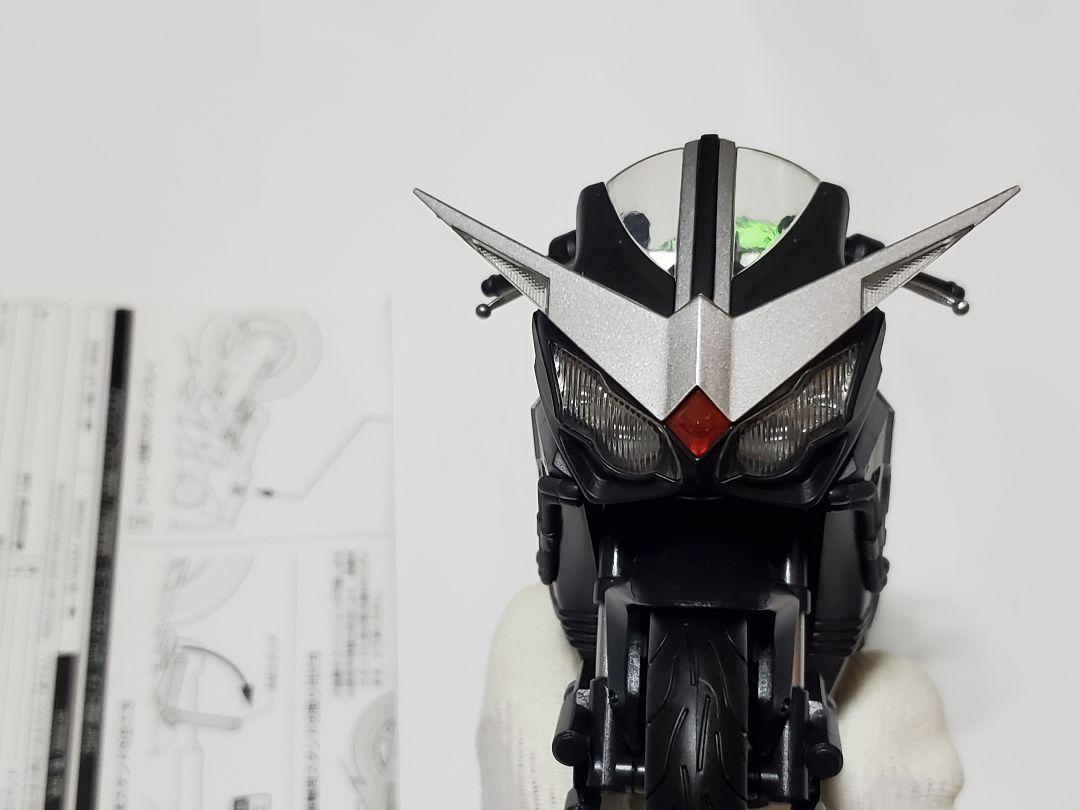 美品 S.H.Figuarts 仮面ライダーW ハードボイルダー