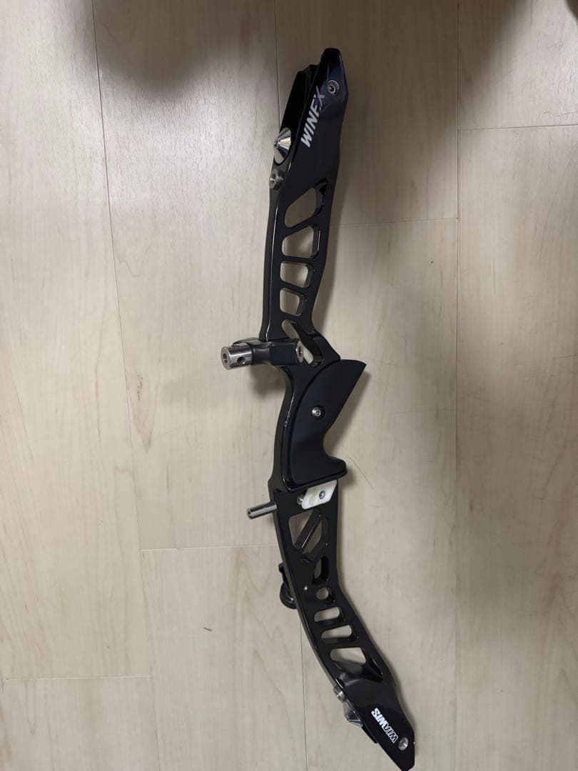 WINEXアーチェリーリム ブラック・左用