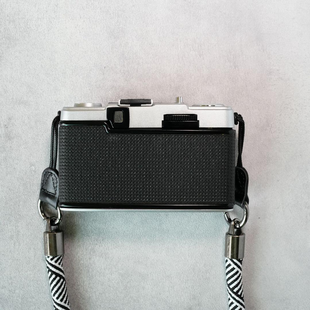 【動作保証・完動品】OLYMPUS PEN EE-3 / EE3 美品