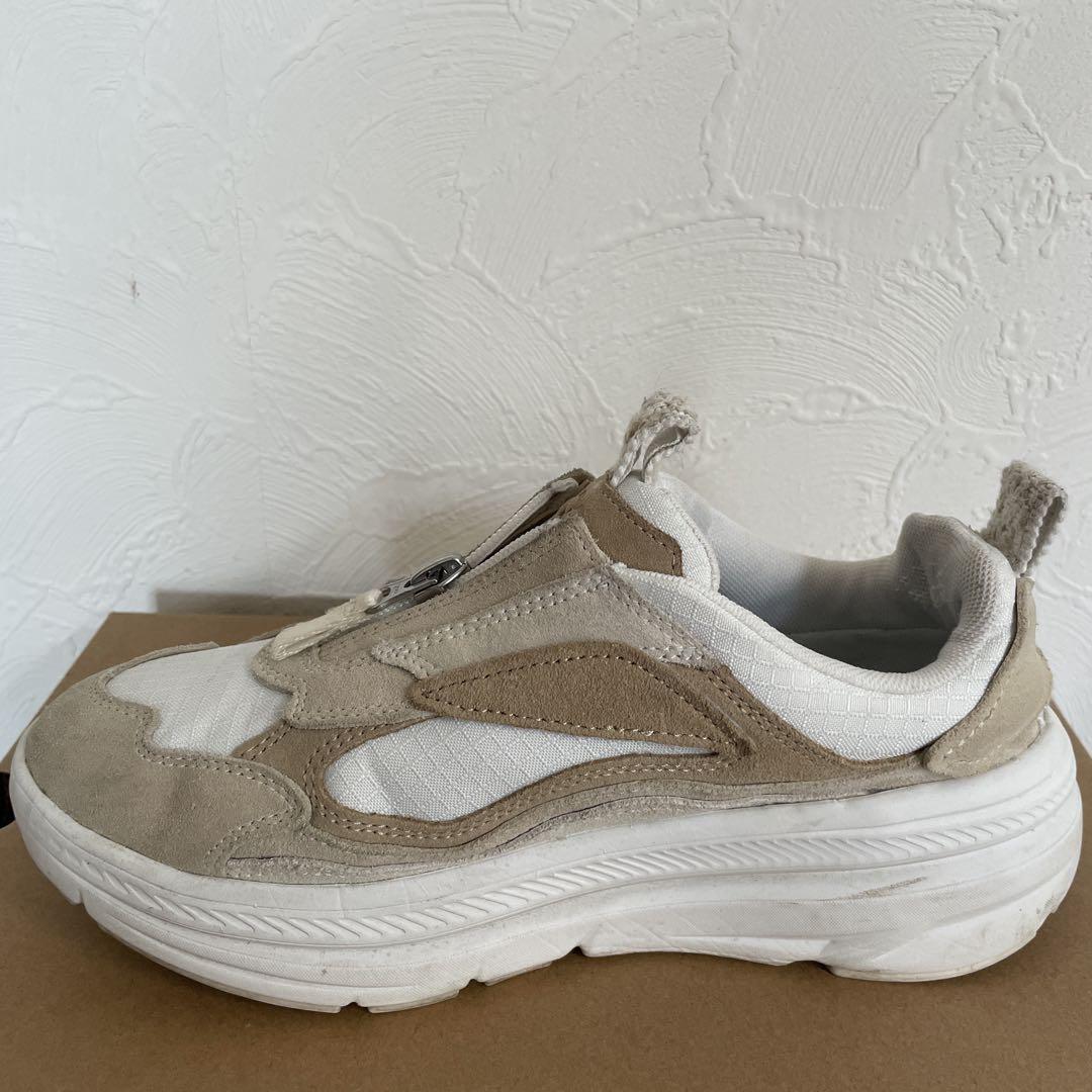 UGG 厚底ZIPスニーカー 25cm ホワイト ベージュ キャメル